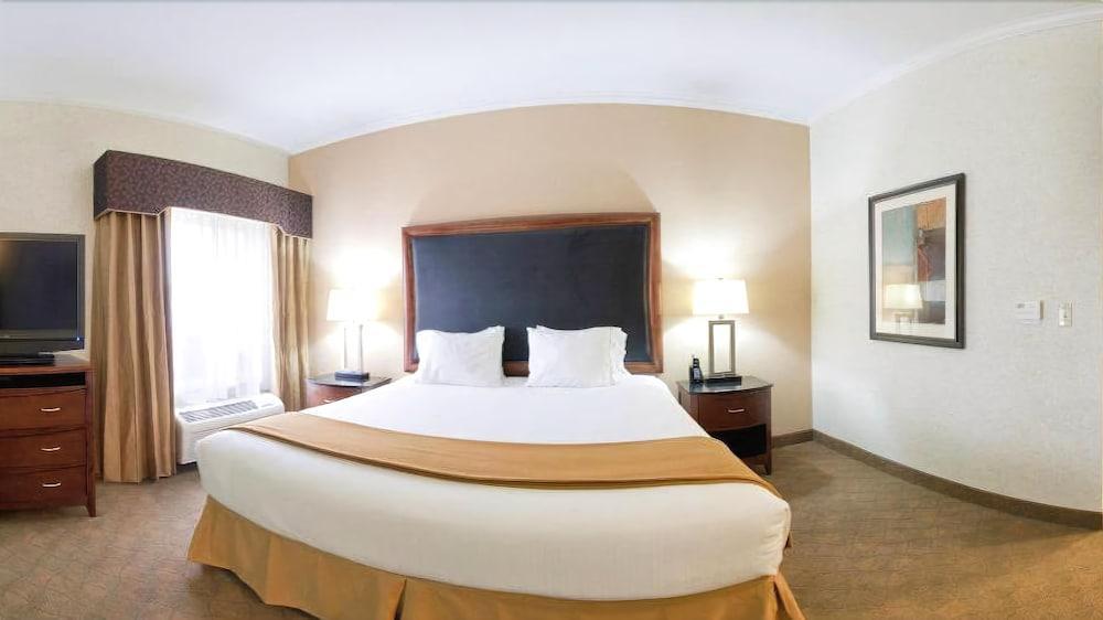 Holiday Inn Express Hotel & Suites Lufkin South By Ihg Exterior photo